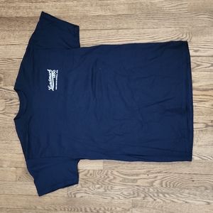 Landmark 1850 T shirt Milwaukee's oldest tavern T shirt Size Unisex M Dark Blue